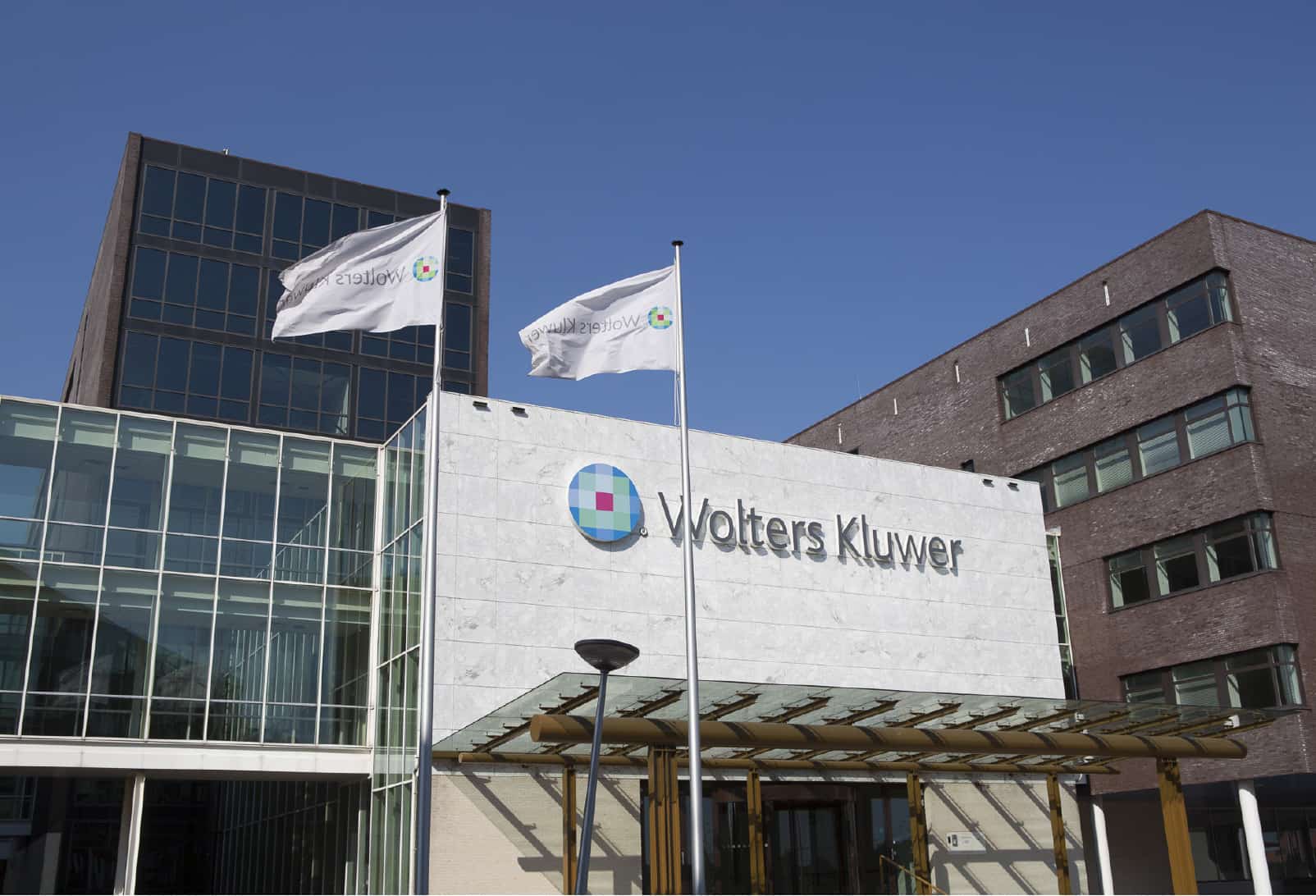 Wolters Kluwer koopt onderdeel van Isabel Group